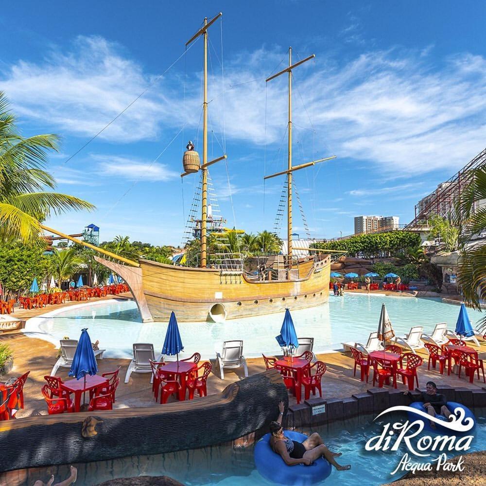 Hotel Spazzio Diroma Cafe Da Manha E Acesso Ao Acqua Park 카우다스노바스 외부 사진